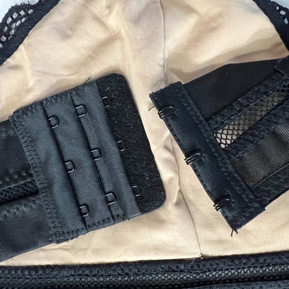 RayChic Allover Lace Bralette  Size XL - NWT - Picture 3 of 7